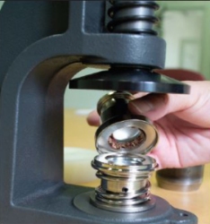 Place ther two parts together