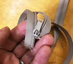 installing zipper sliders for pillows